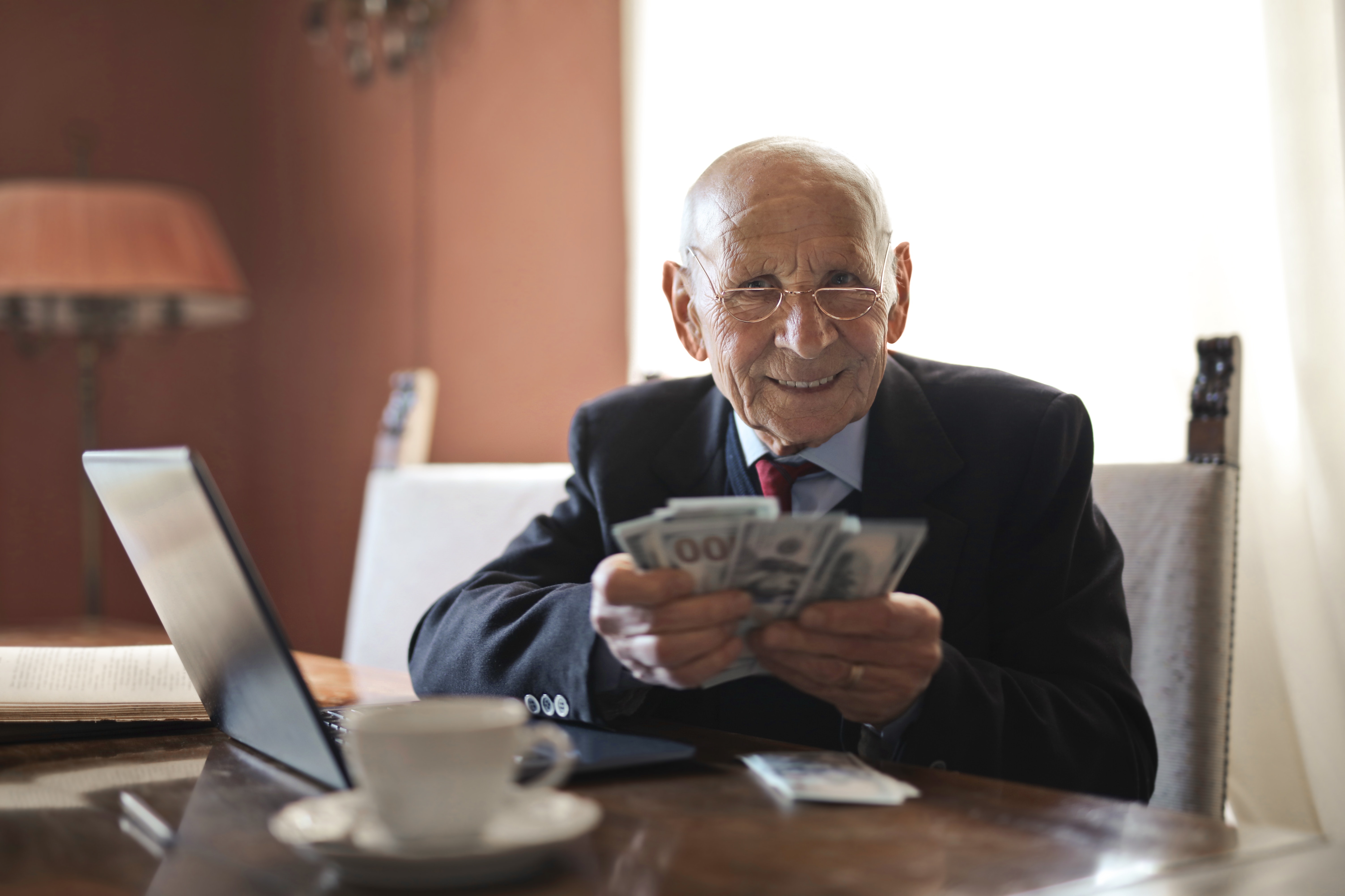 Investments | How to win over emotions